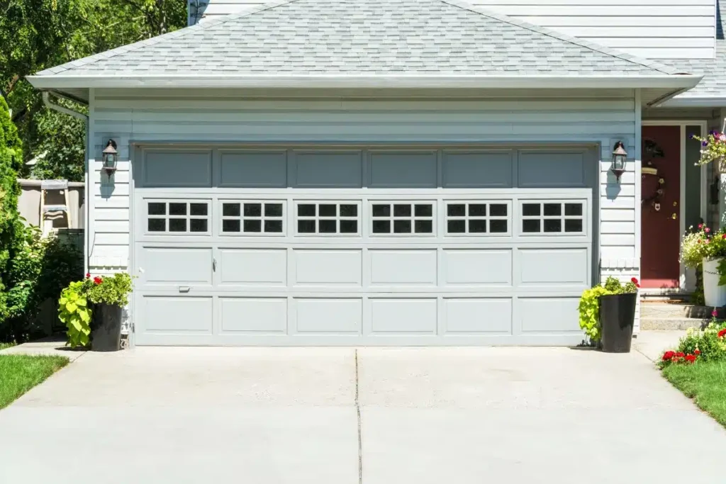 Get the Right Type of Hurricane Rated Garage Door for Your Home